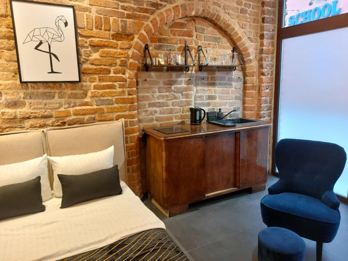 Apartamenty Prosta - Podmurna Thorn Exterior foto